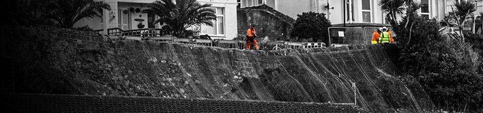 Road Collapses MMC Rope Access Team Undertake Emergency Works