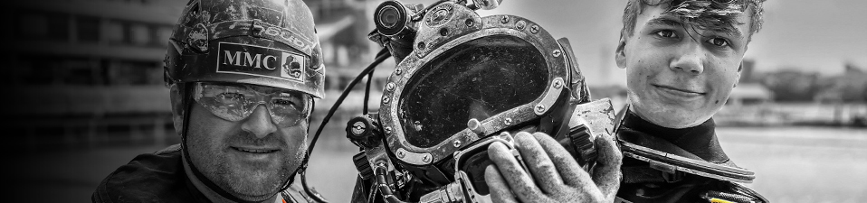 MMC Diving Services assist in the salvage of a 750 tonne sunken restaurant 