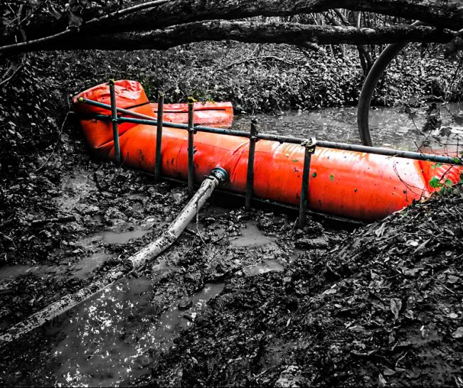 Temporary Cofferdam and Water Ballast :: Plant Hire