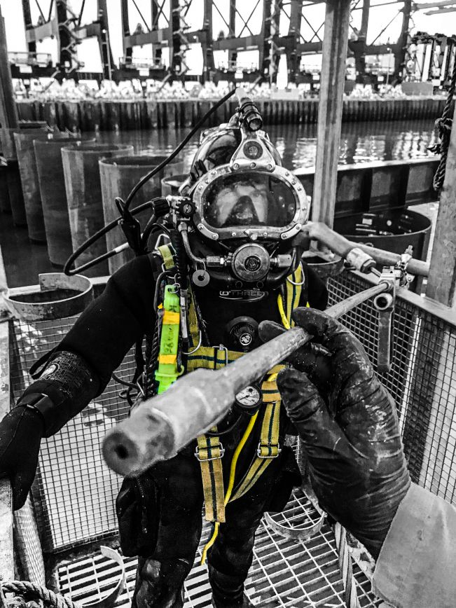 Pressure Washer and Diver