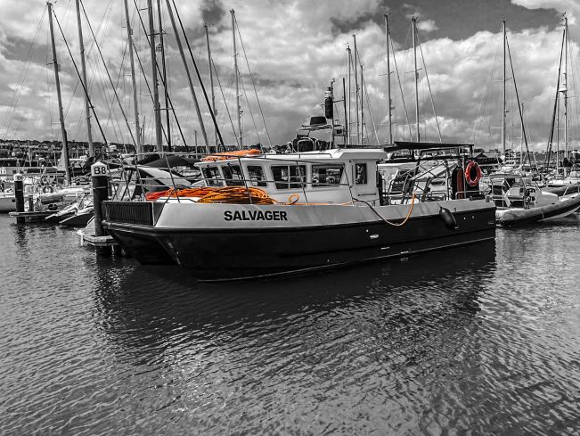 MV Salvager - dive support vessel